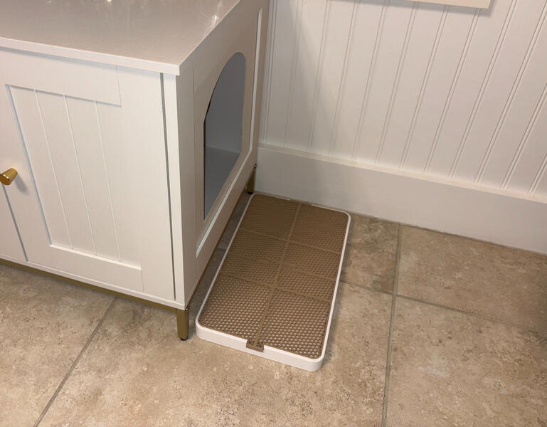 Cat Litter Floor Tray (1 of 3)