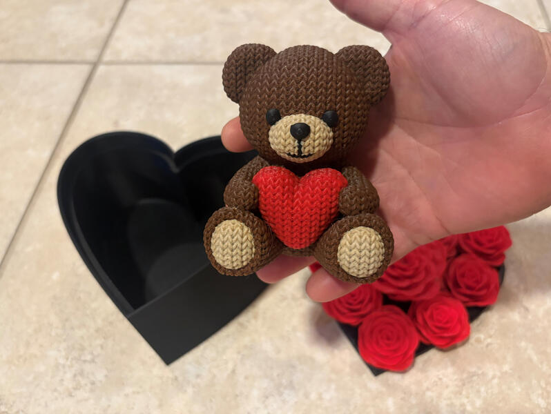 Heart Shaped Box (2 of 5)