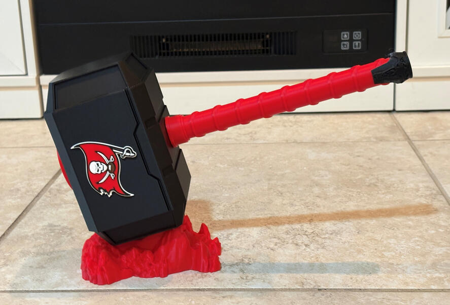 Bucs Hammer (2 of 4)